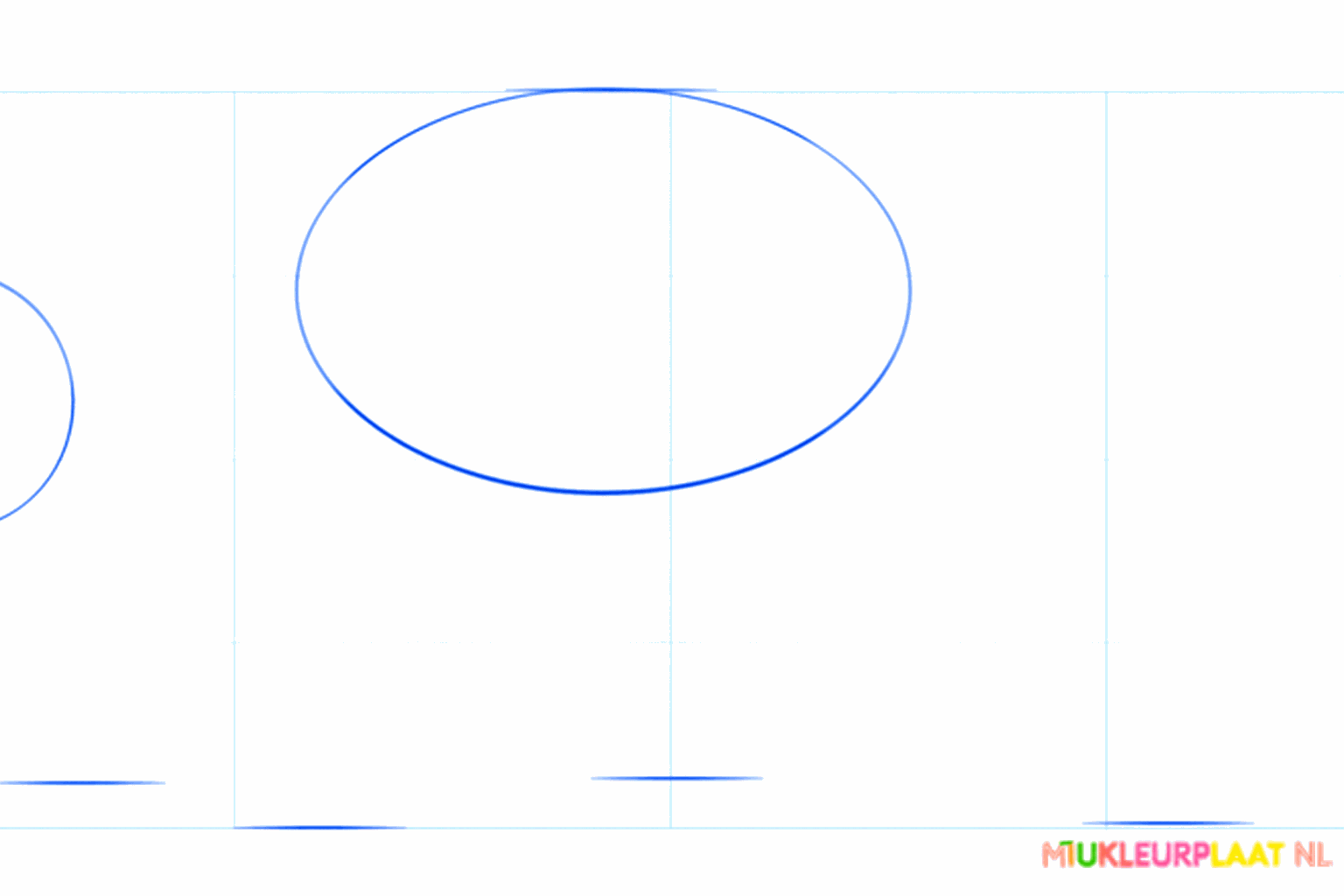 Teken een cirkel en een grote ovaal als basis voor de jaguar.